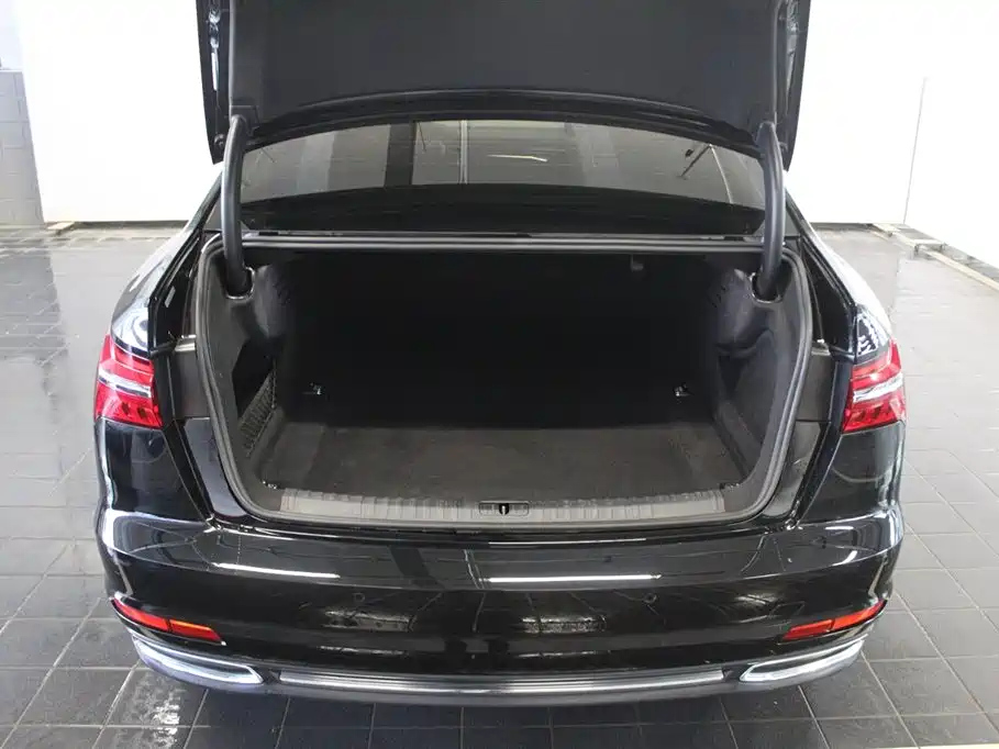 AUDI A6L 2021