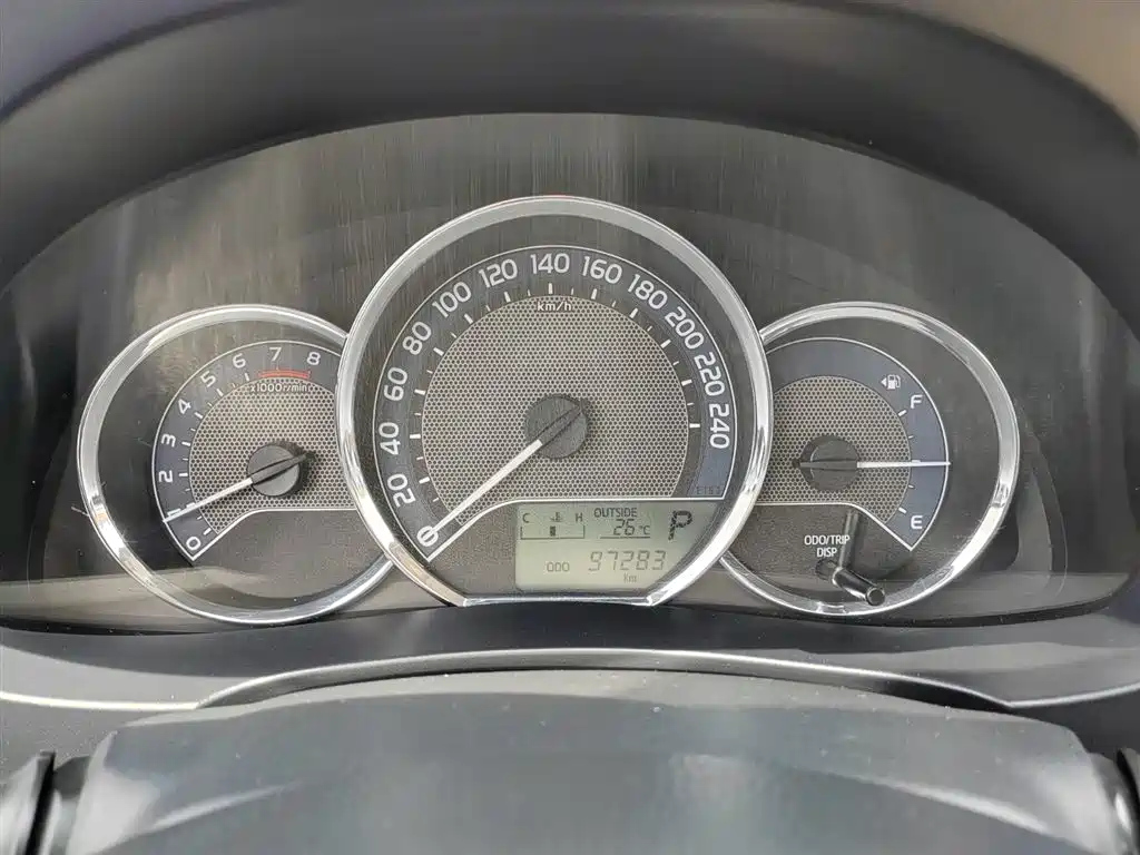 TOYOTA RALINK 2015