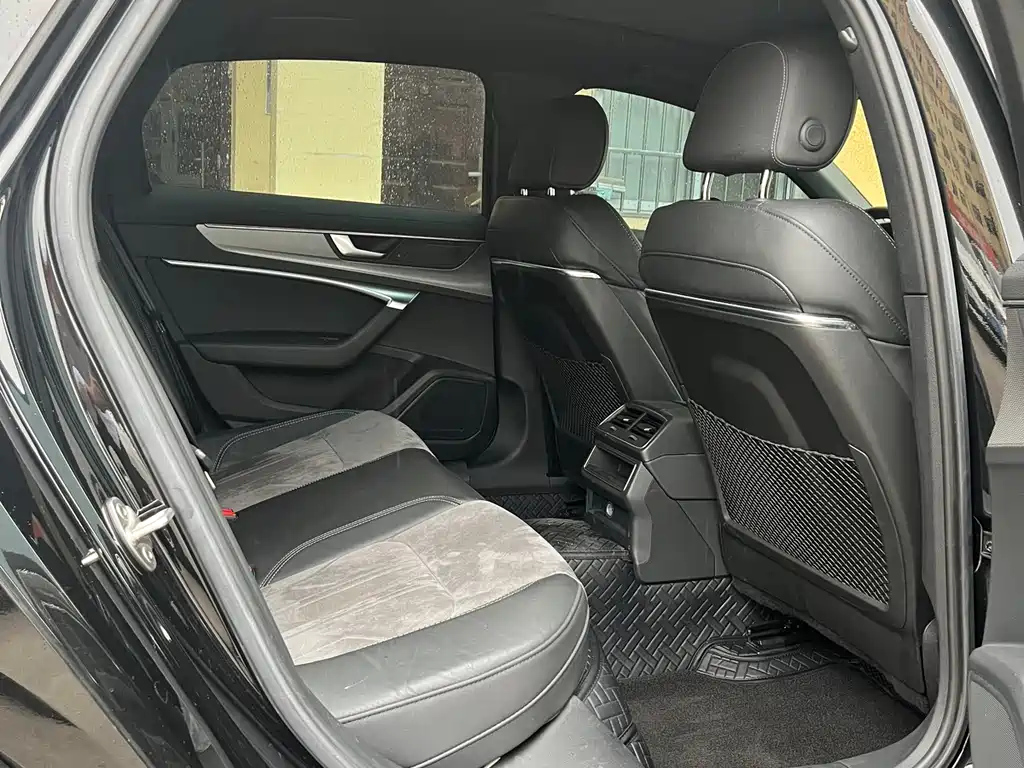 AUDI A6L 2021