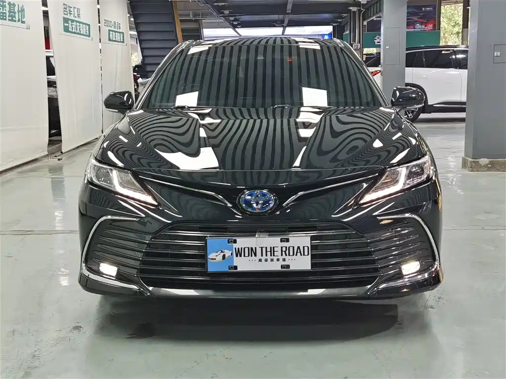 TOYOTA CAMRY 2022