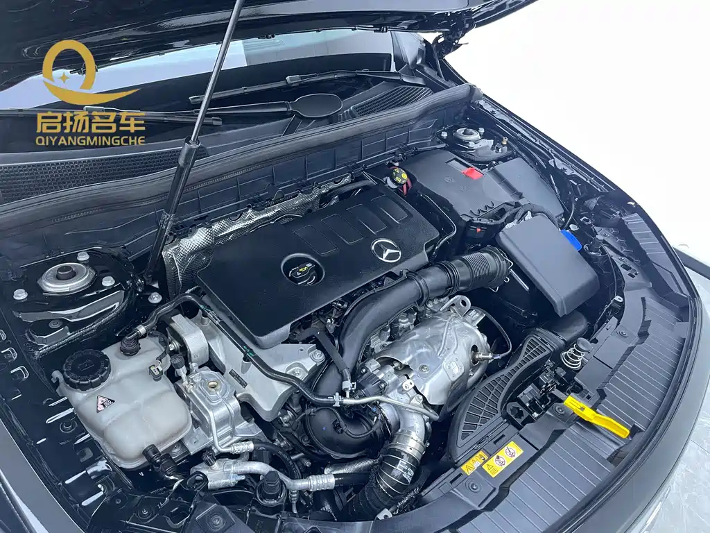 MERCEDES BENZ GLB 2022