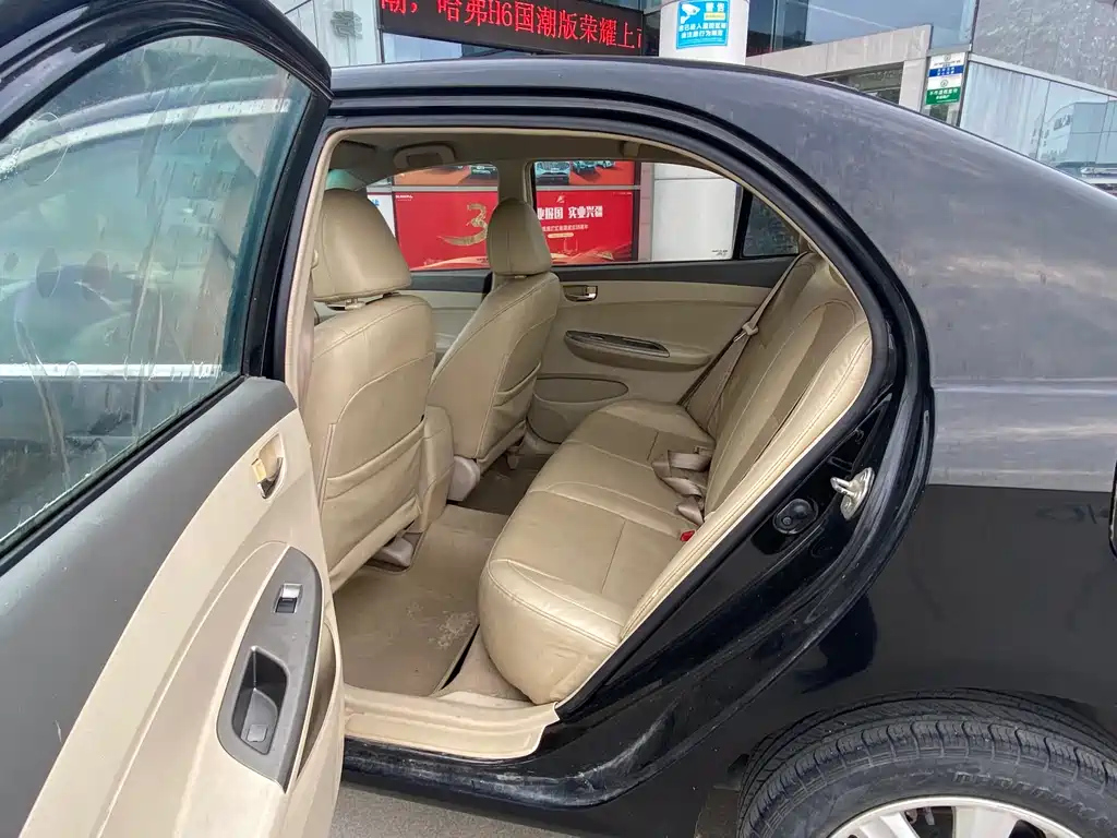 BYD L3 2014