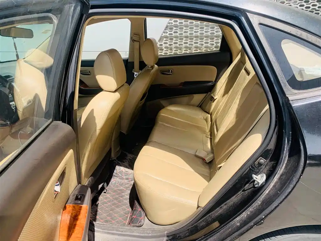 HYUNDAI CELESTA 2009