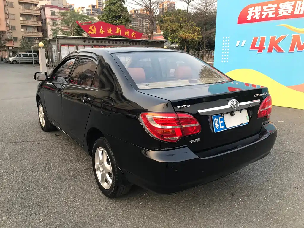 TOYOTA COROLLA 2013