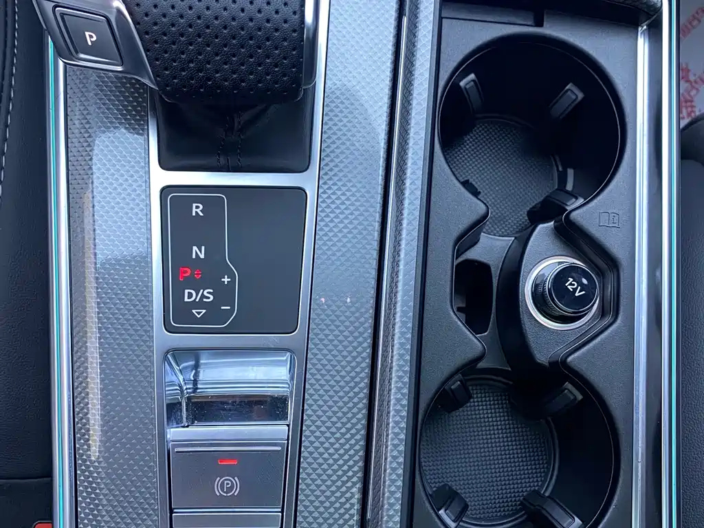 AUDI A6L 2023