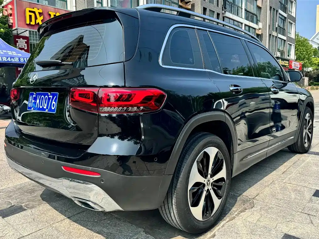 MERCEDES BENZ GLB 2022