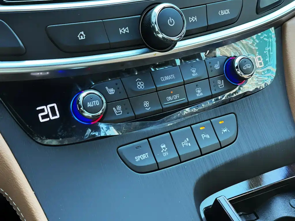 BUICK LACROSSE 2020