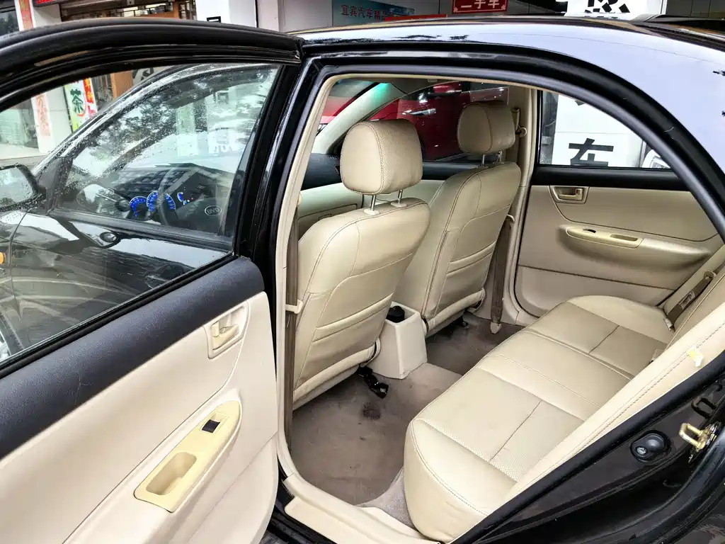 BYD F3 2013