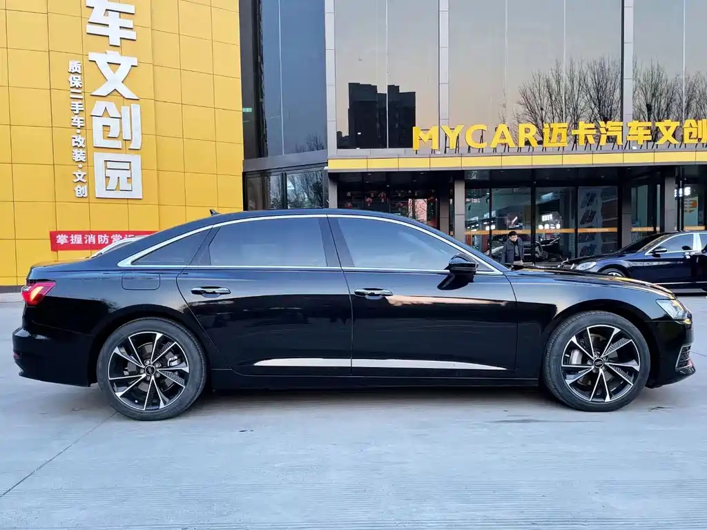 AUDI A6L 2021