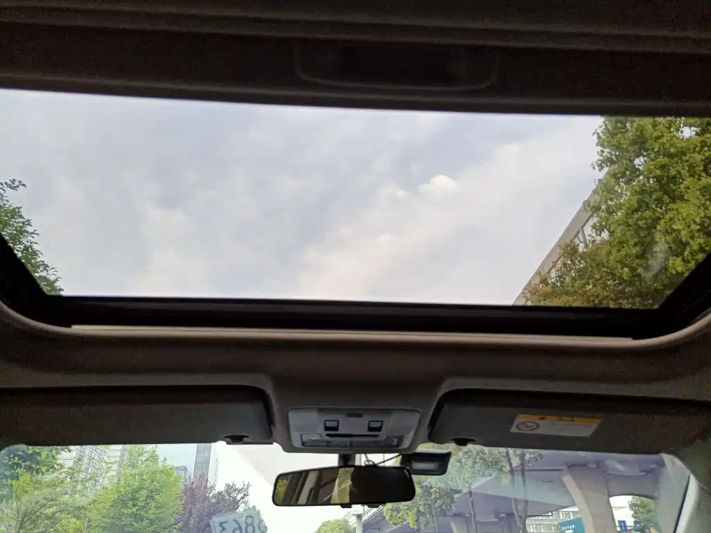 TOYOTA RAV4 RONGFANG 2018