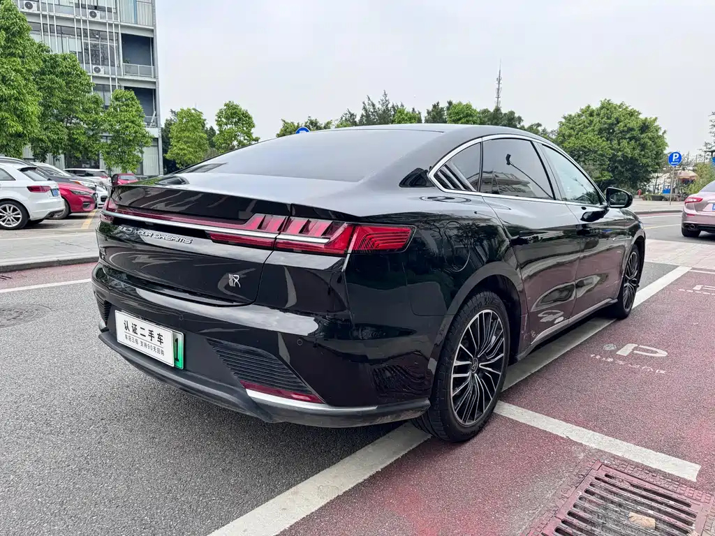 BYD HAN 2022