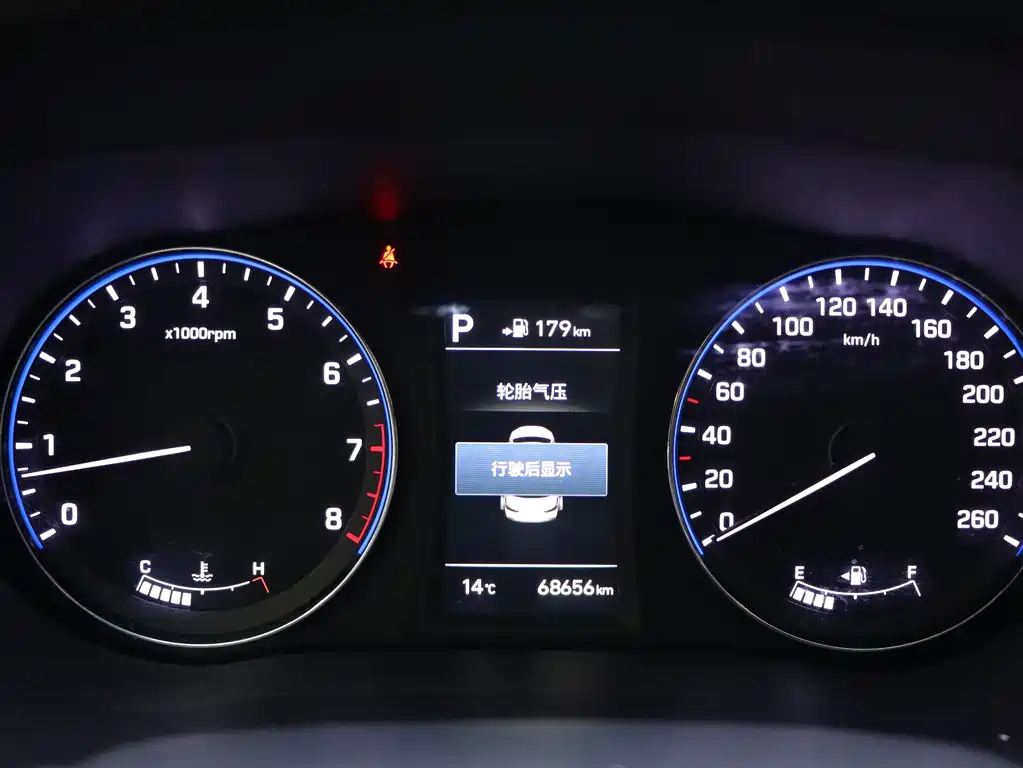 HYUNDAI MISTRA 2018