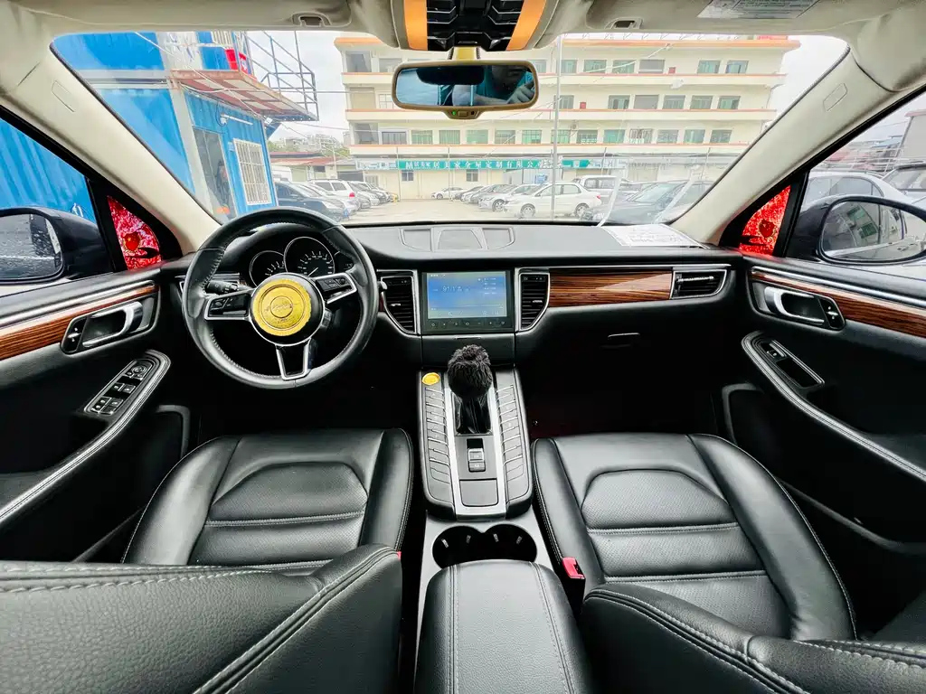 ZOTYE SR9 2017