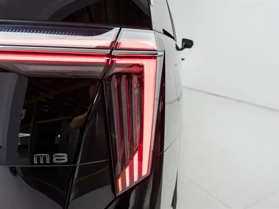 TRUMPCHI M8 2023