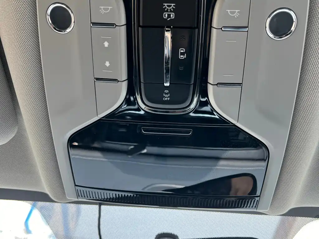 TRUMPCHI M8 2020