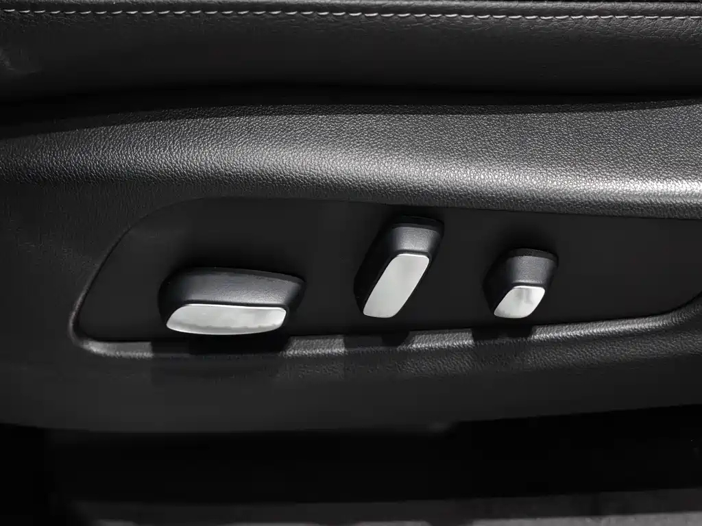 CADILLAC XT5 2020