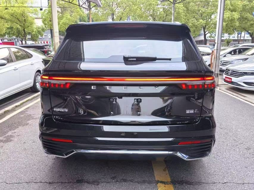 GEELY AUTO MONJARO 2021