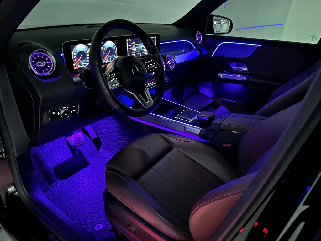 MERCEDES BENZ GLB 2020