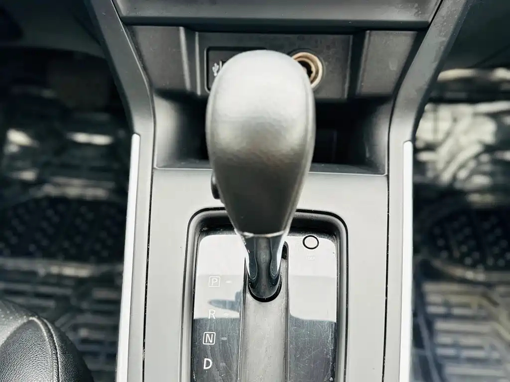 NISSAN SYLPHY 2021