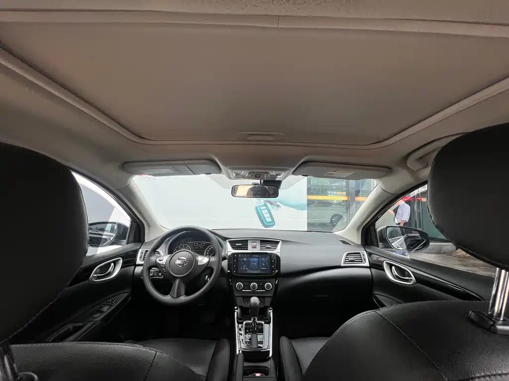 NISSAN SYLPHY 2022