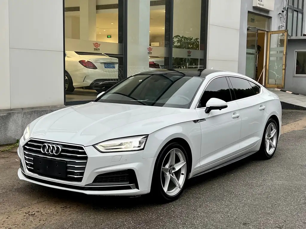 AUDI A5 2019