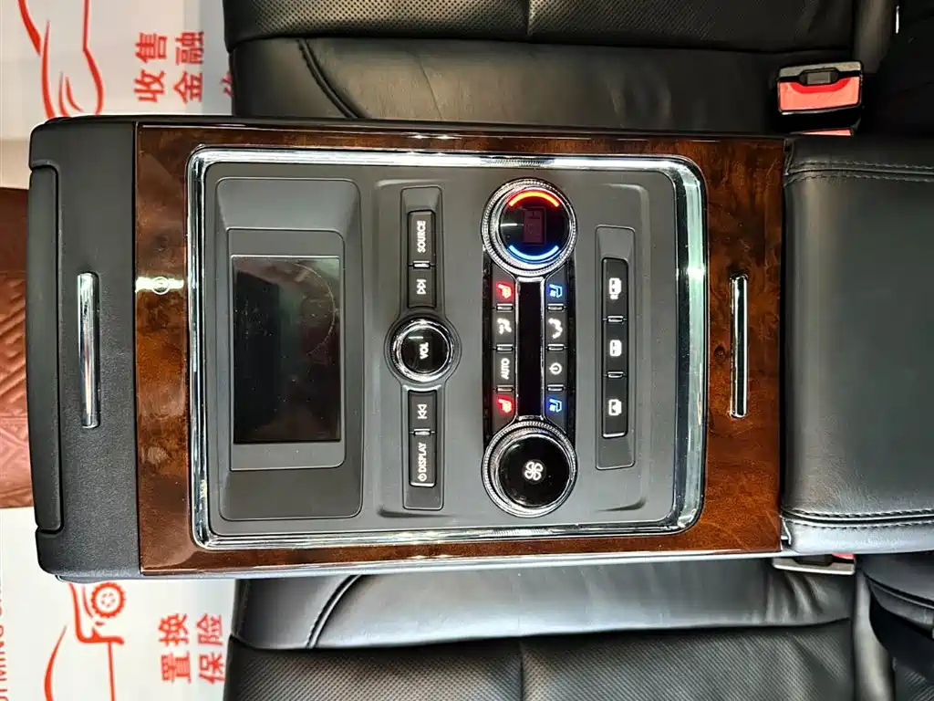 LINCOLN CONTINENTAL 2019