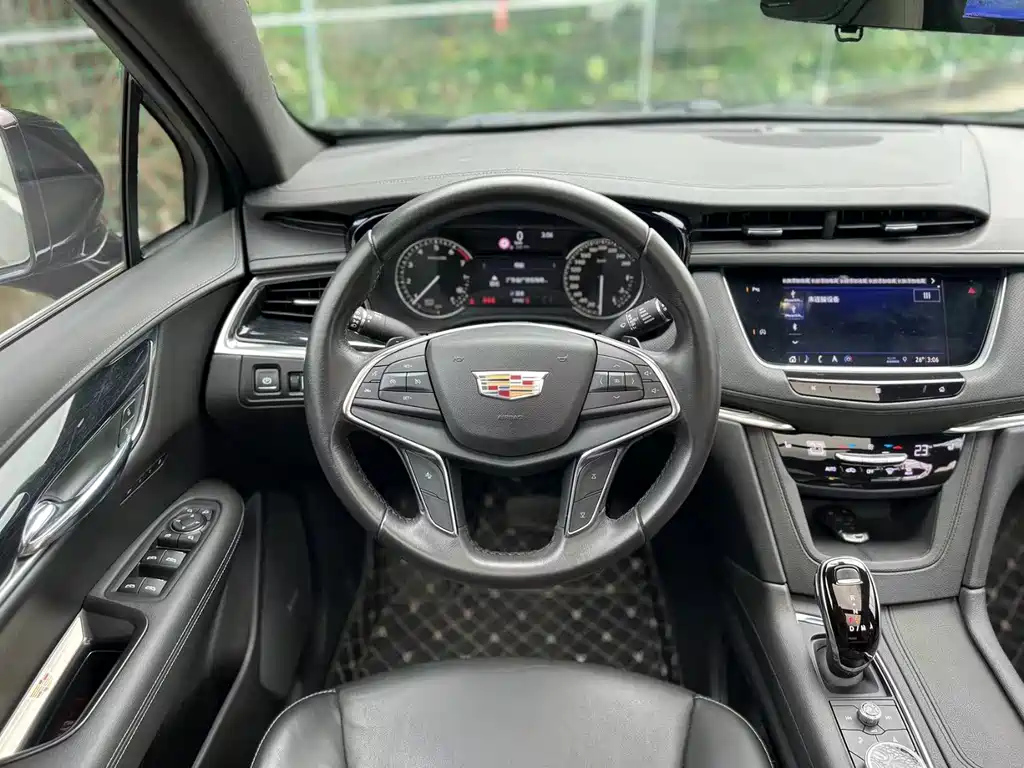 CADILLAC XT5 2020