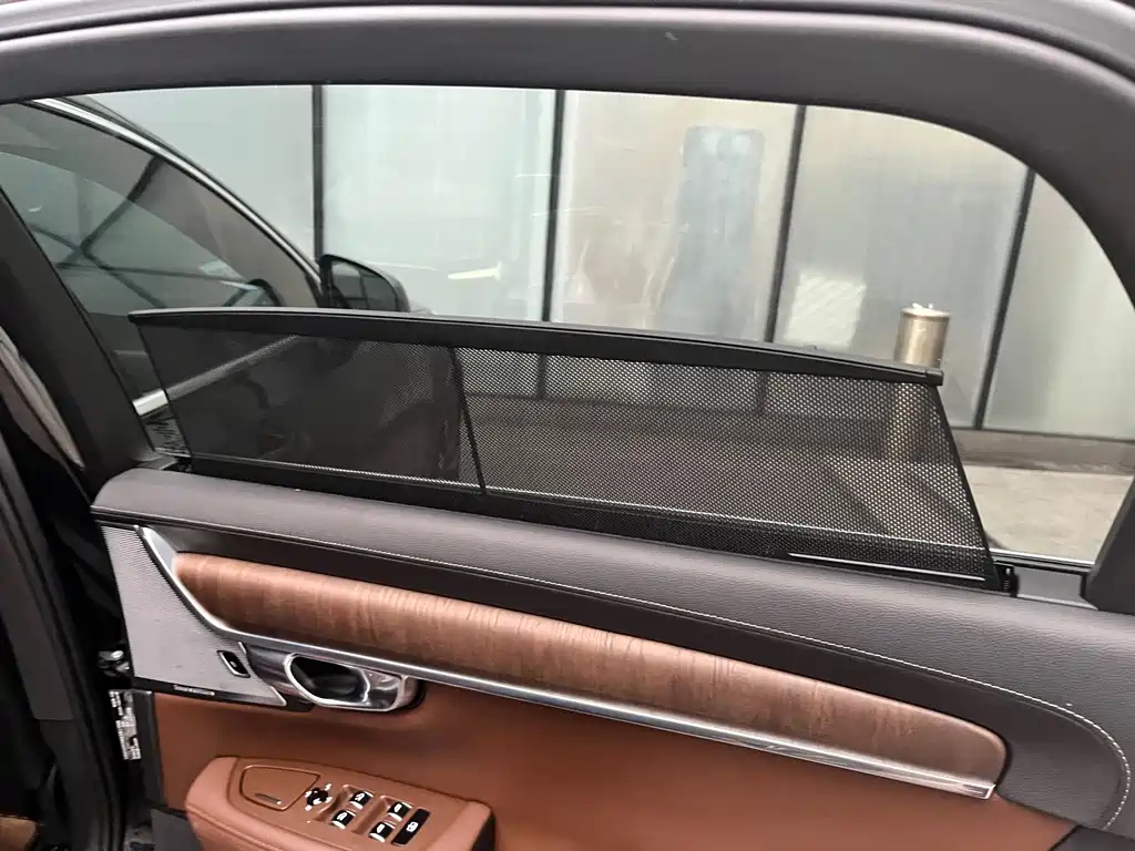 VOLVO S90 2021