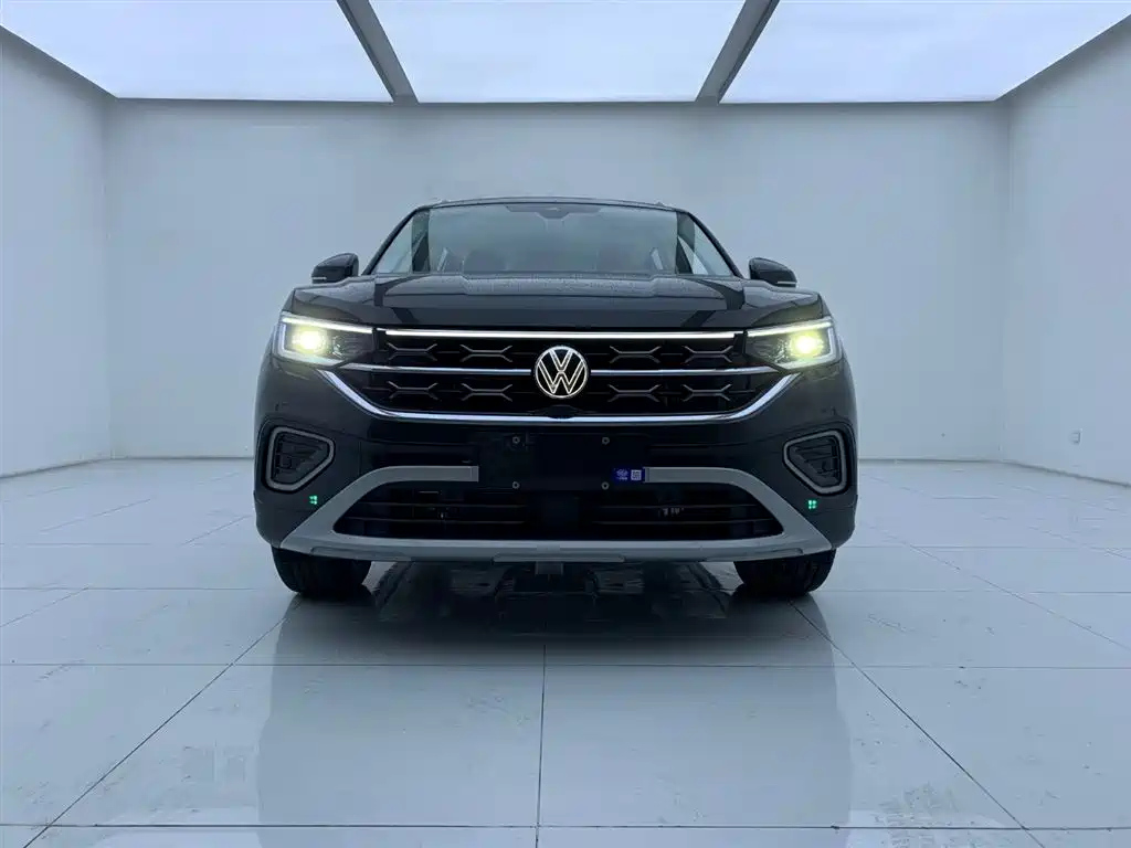 VOLKSWAGEN TAYRON 2024