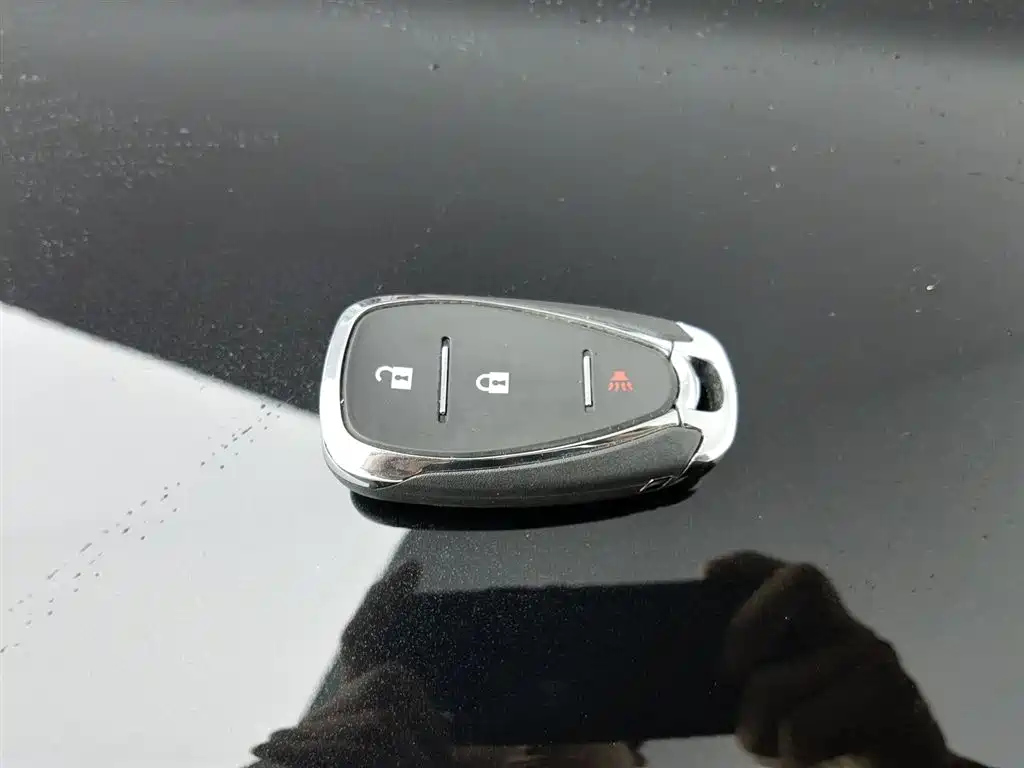 CHEVROLET EXPLORER 2022