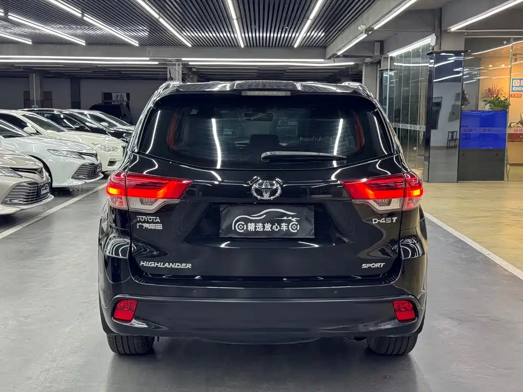 TOYOTA HIGHLANDER 2019