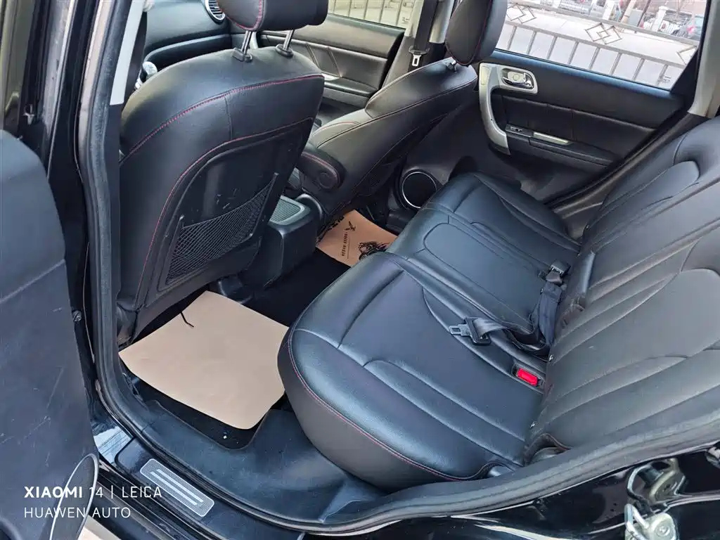 HAVAL H6 2015