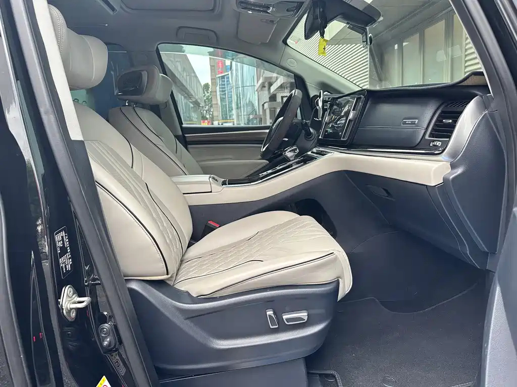 TRUMPCHI M8 2022