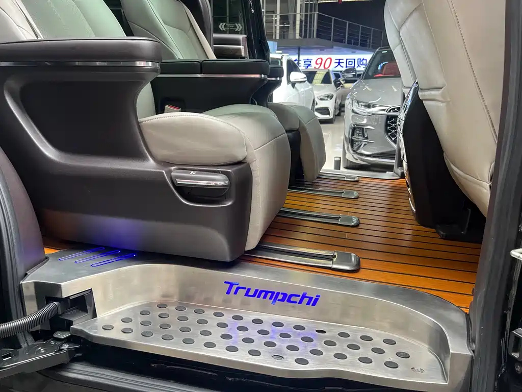 TRUMPCHI M8 2021