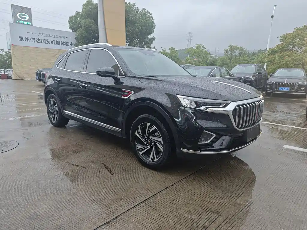 HONGQI HS5 2022