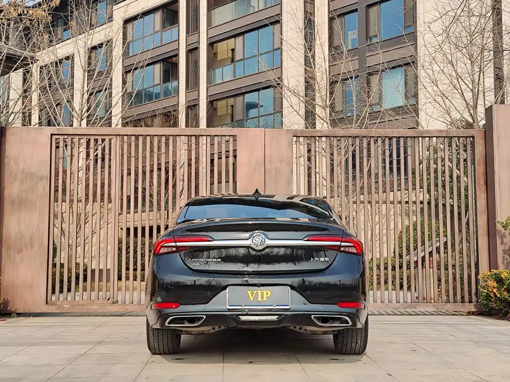 BUICK LACROSSE 2020