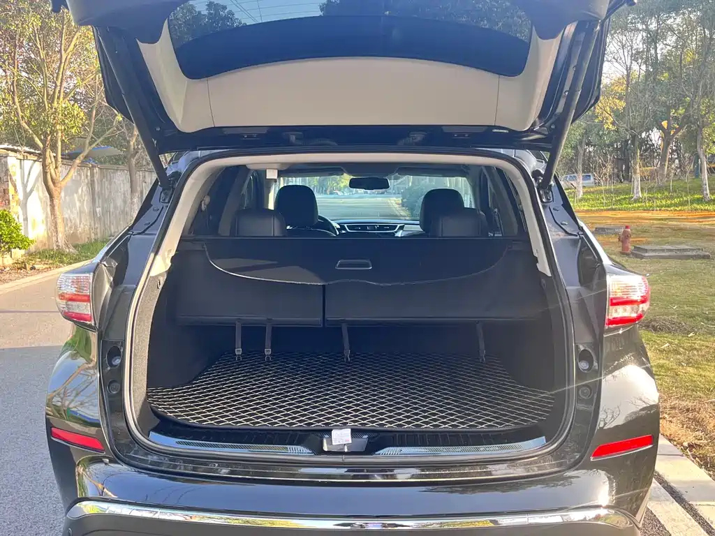 NISSAN MURANO 2022