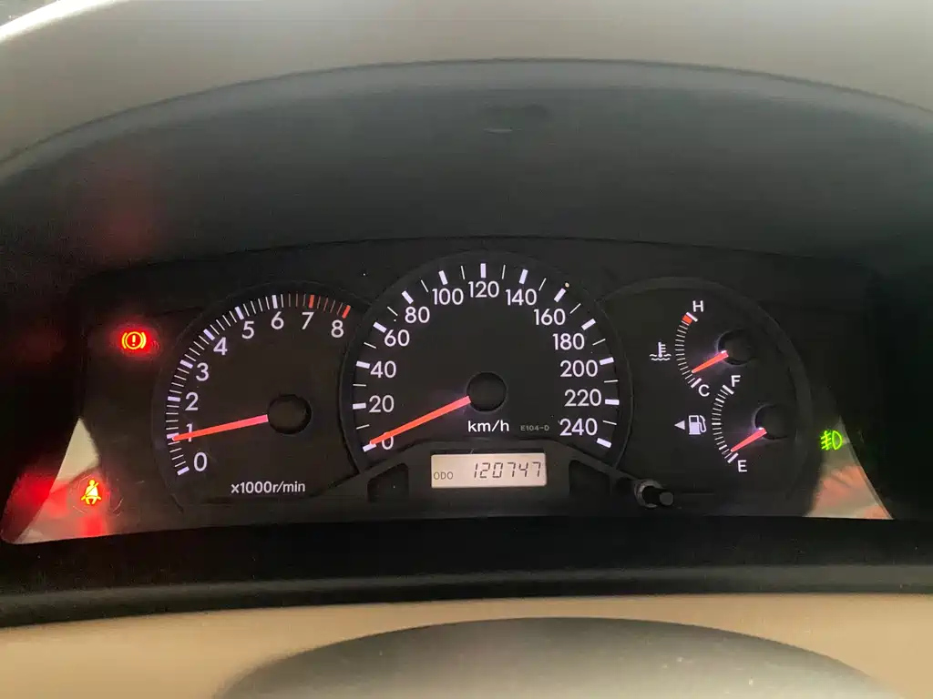 TOYOTA COROLLA 2011