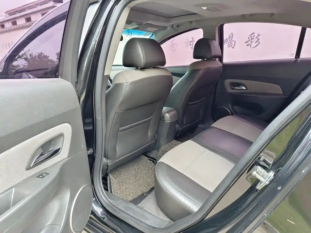 CHEVROLET CRUZE 2013