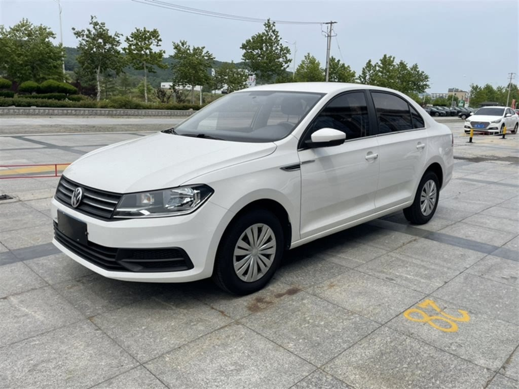 VOLKSWAGEN SANTANA 2021