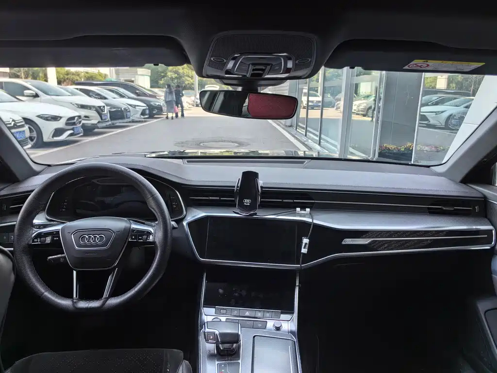 AUDI A6L 2021