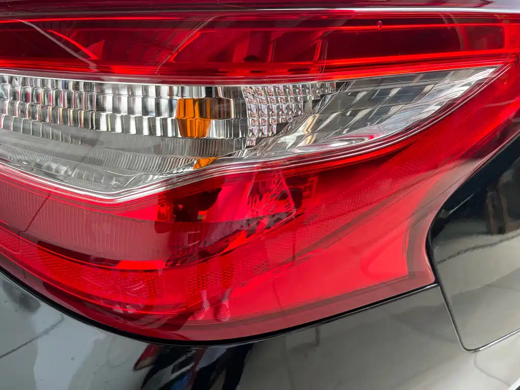 NISSAN TEANA 2018