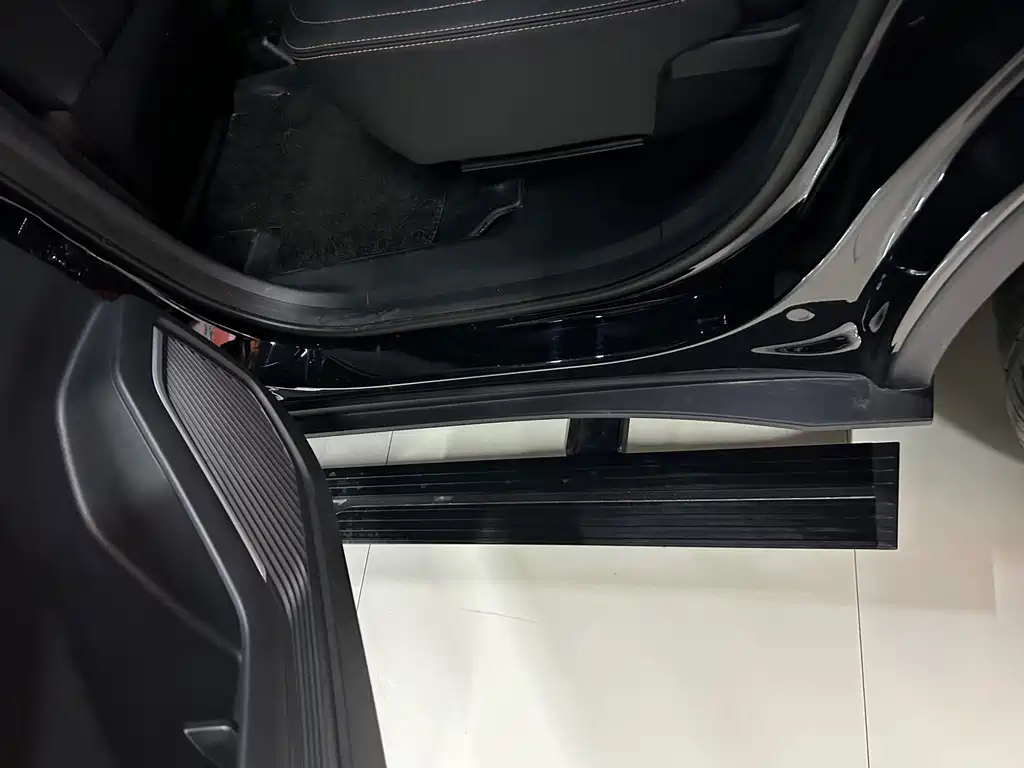 GEELY AUTO HAOYUE L 2024