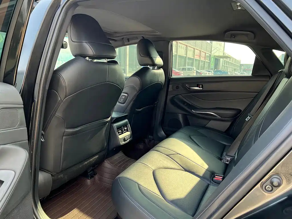 TOYOTA AVALON 2022