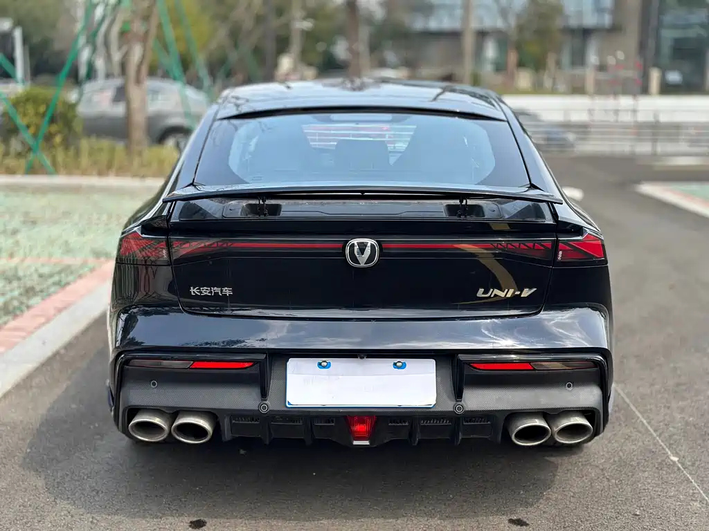 CHANGAN UNI-V 2023