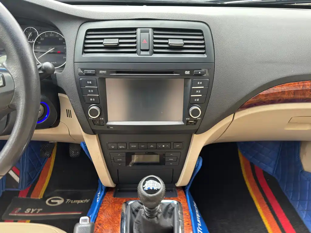 TRUMPCHI GA5 2012