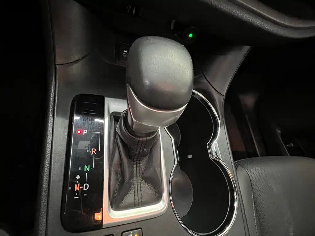 TOYOTA HIGHLANDER 2016