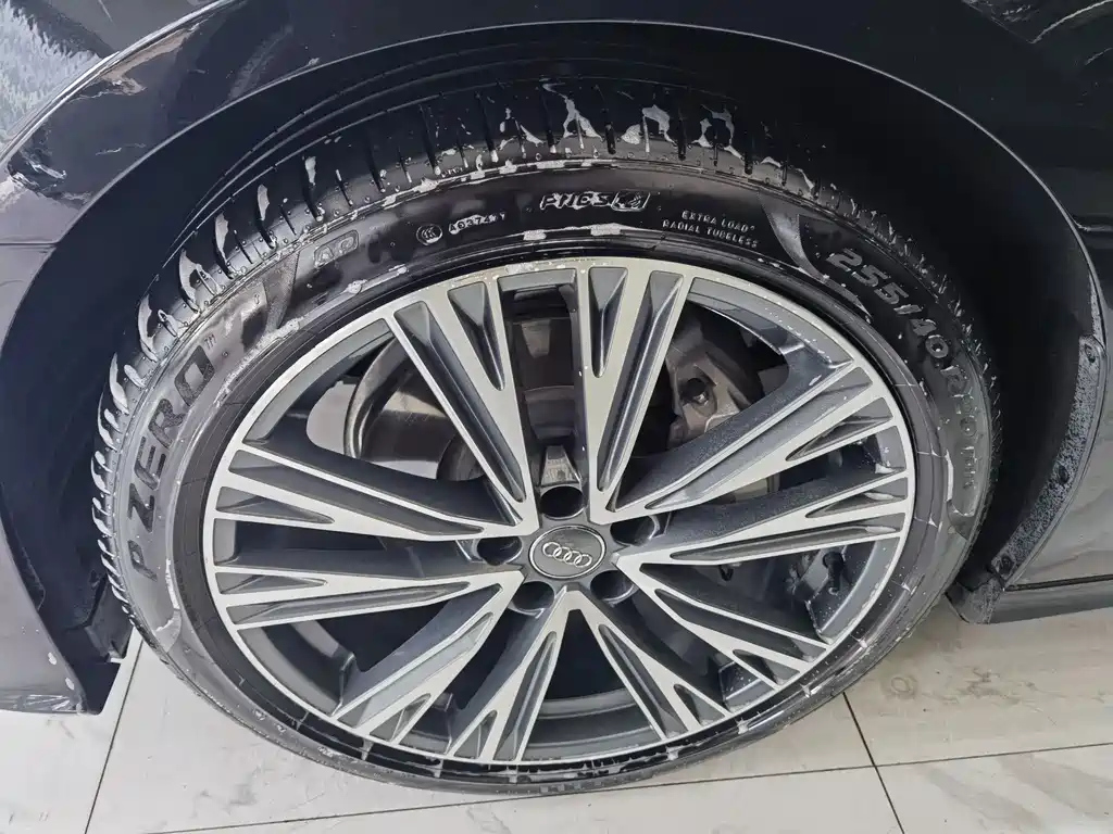AUDI A6L 2021