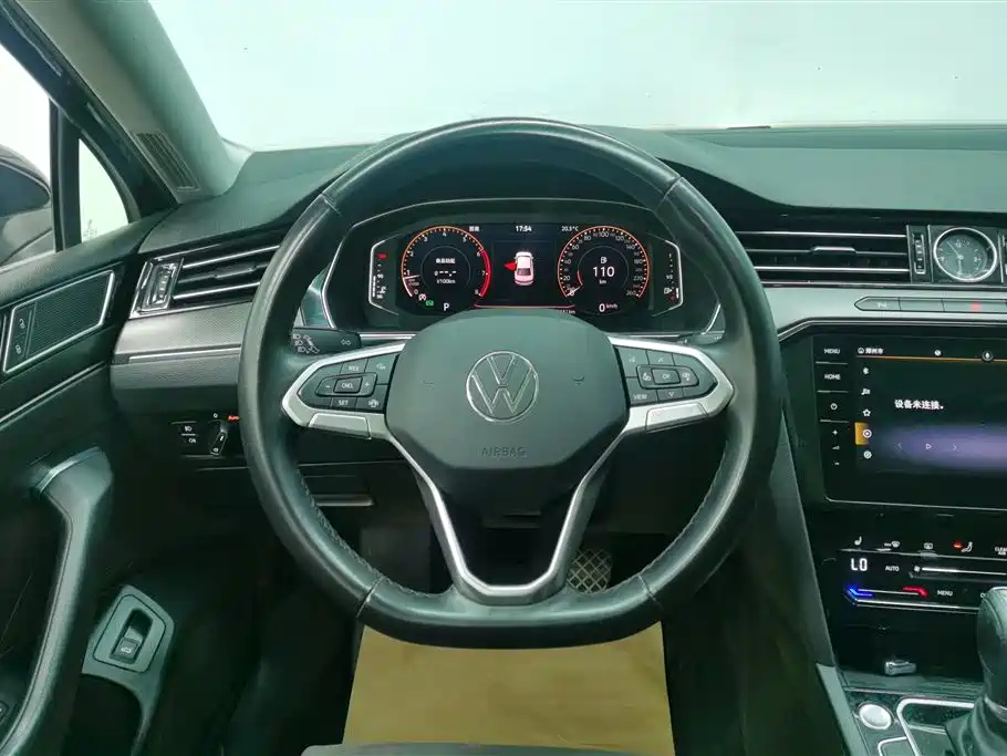 VOLKSWAGEN MAGOTAN 2021