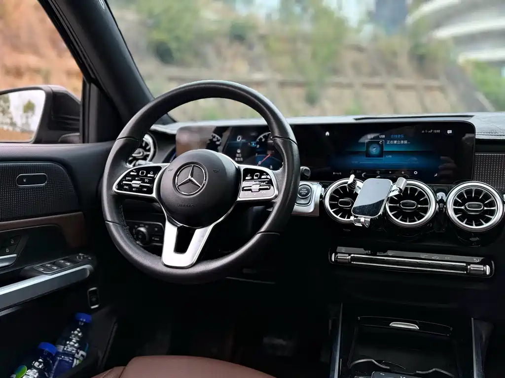 MERCEDES BENZ GLB 2022